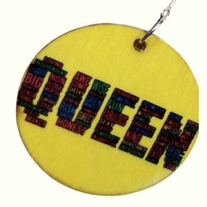 Queen Earrings